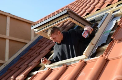 Pose de fenêtres de toit Velux à Lintot